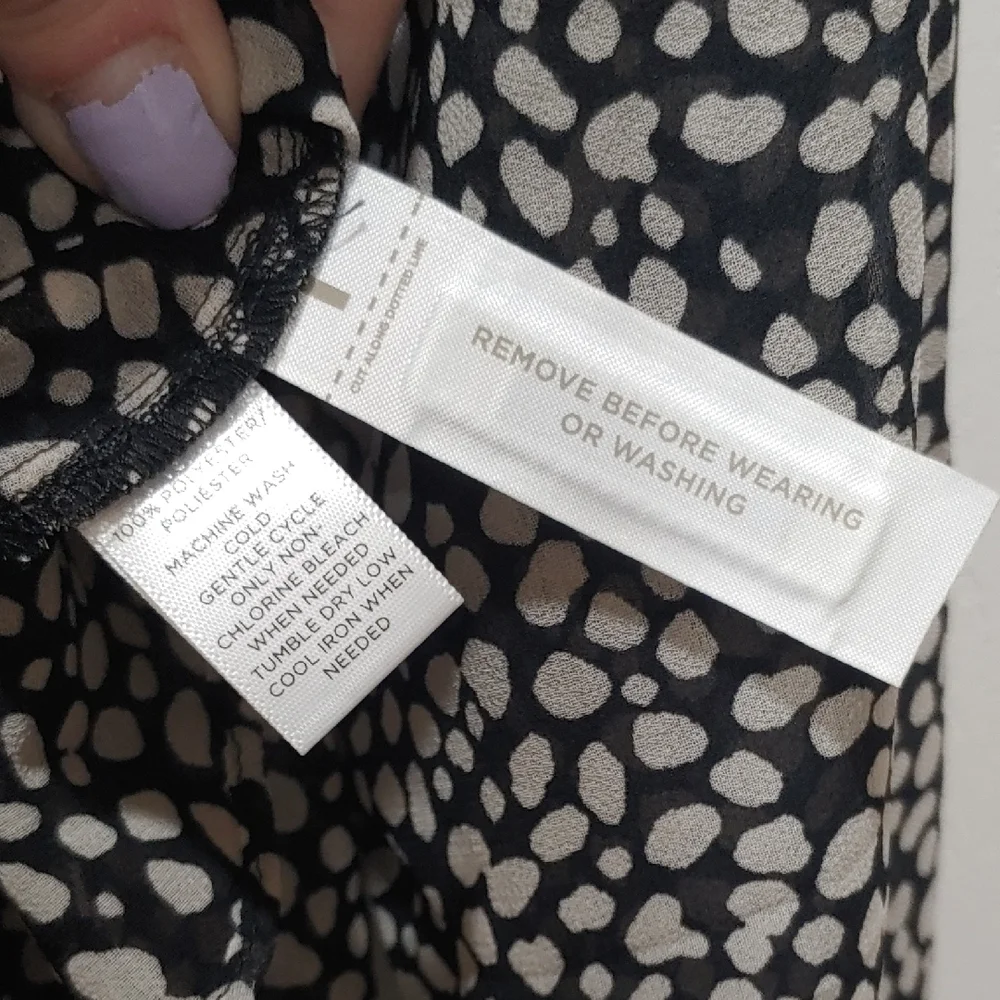 Ann Taylor Loft Black and White Ruffle Blouse - Picture 5 of 6